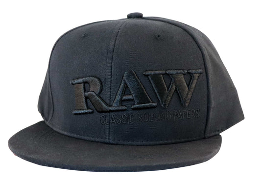 RAW Flat Bill Snapback Cap – Schwarze Poker Hat mit schwarzem RAW Logo | Original Streetwear Basecap